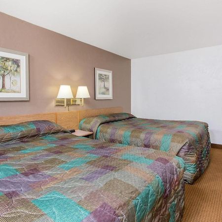 Super 8 By Wyndham Lacey Olympia Area Luaran gambar