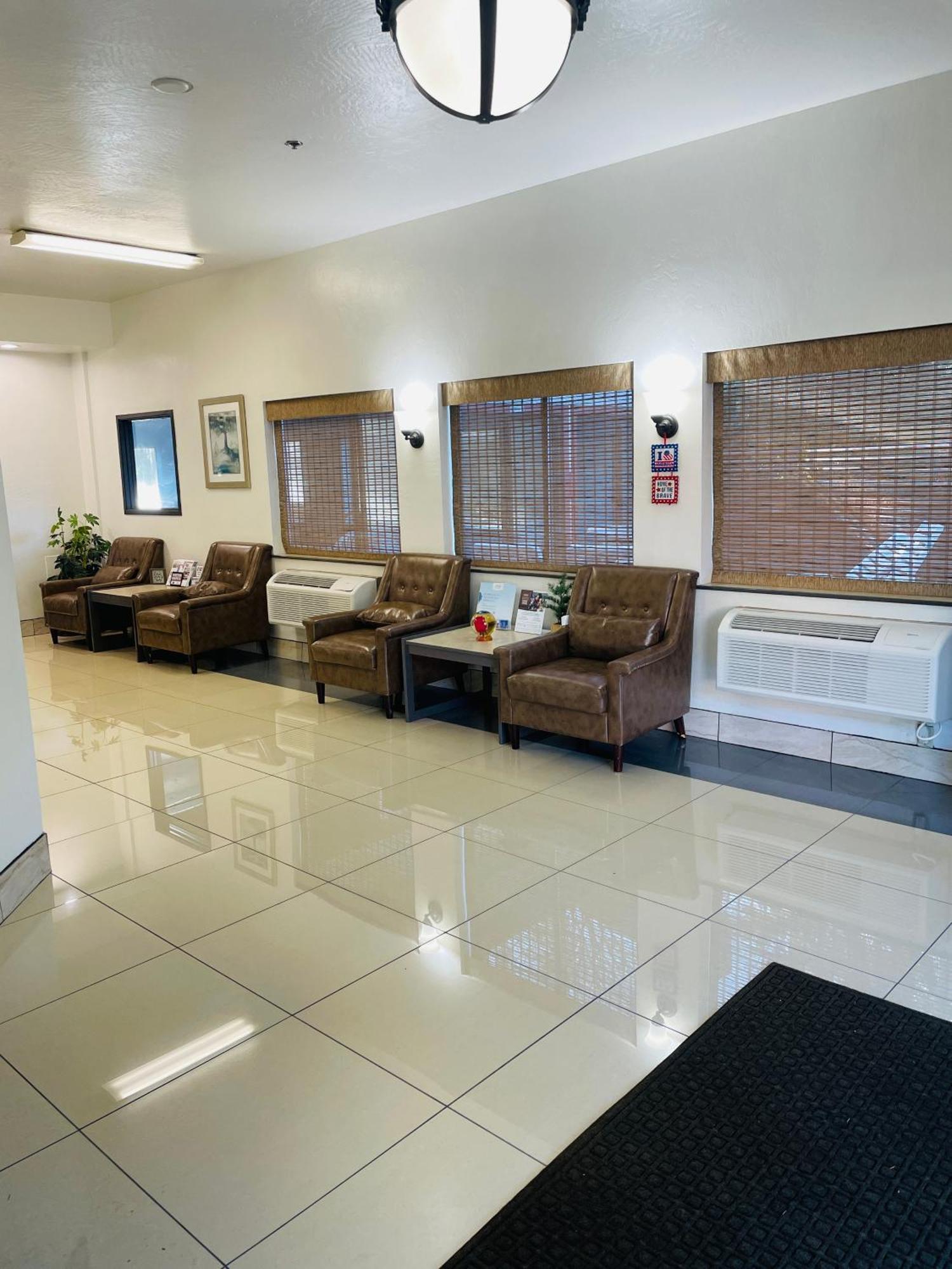 Super 8 By Wyndham Lacey Olympia Area Luaran gambar