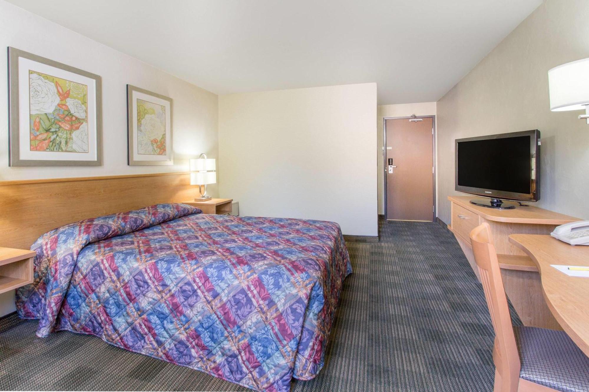 Super 8 By Wyndham Lacey Olympia Area Luaran gambar