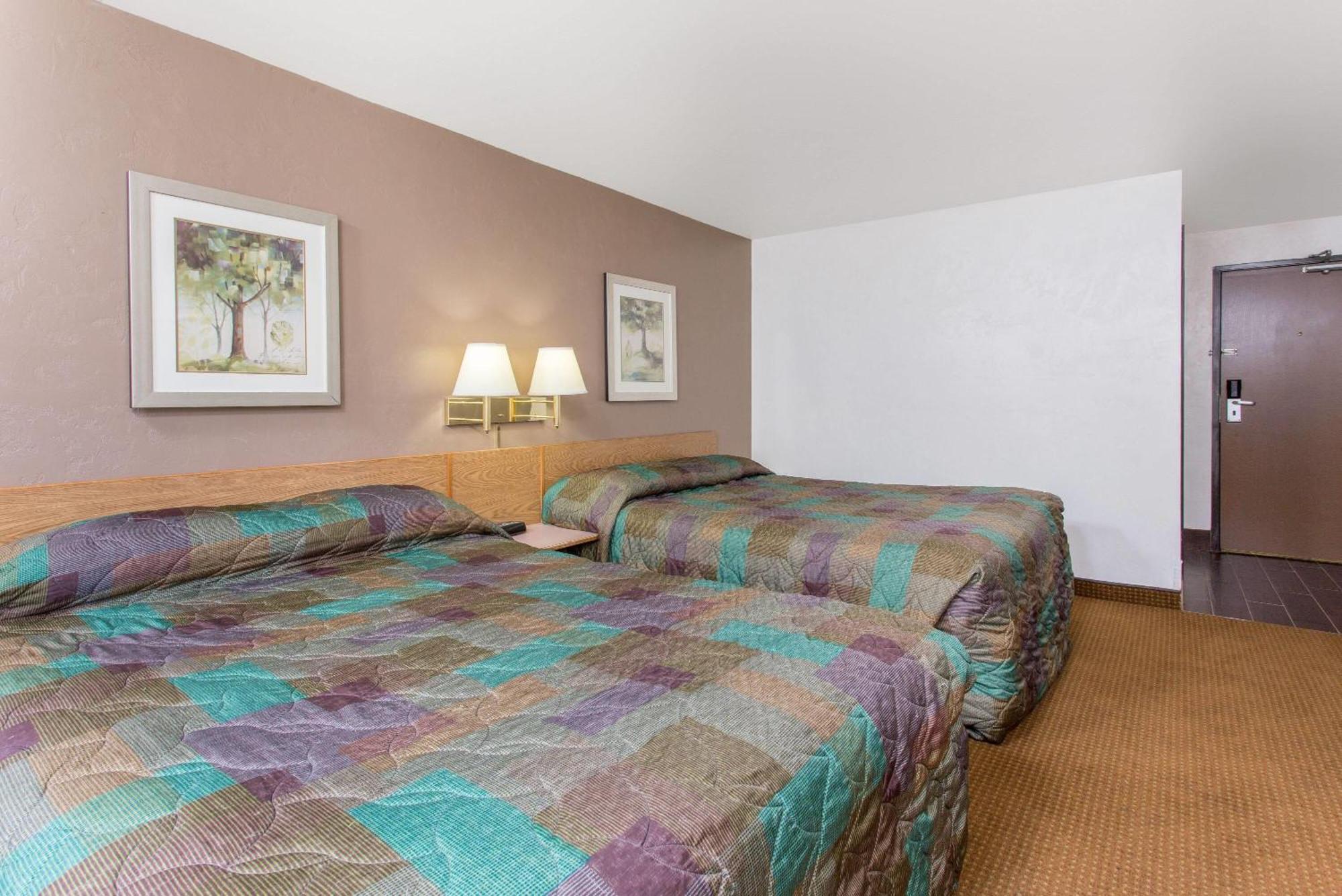 Super 8 By Wyndham Lacey Olympia Area Luaran gambar